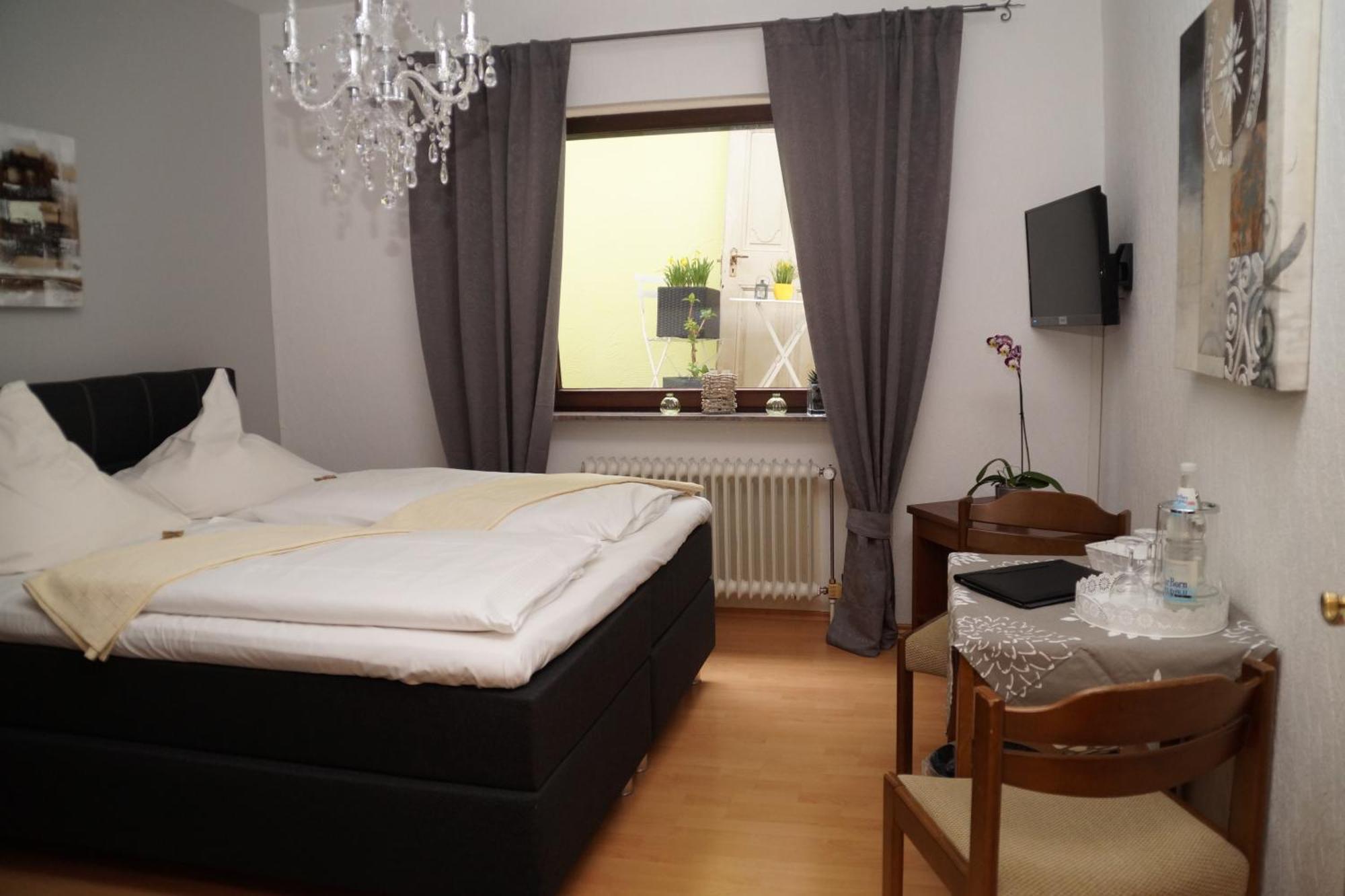 Hotel Restaurant Zunftstube Saarburg Ruang foto