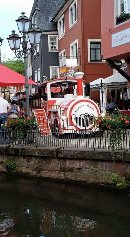 Hotel Restaurant Zunftstube Saarburg Bagian luar foto